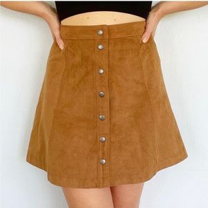 Suede high waisted skirt